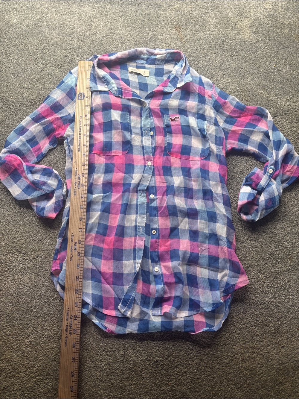 Hollister top women’s small Blue and Pink Plaid Button-Down Shirt tartan sheer